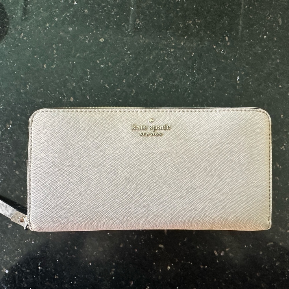 Kate Spade Neutral Zip Up Wallet